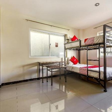 Oyo 842 City Smiles Apartelle San Juan  Εξωτερικό φωτογραφία