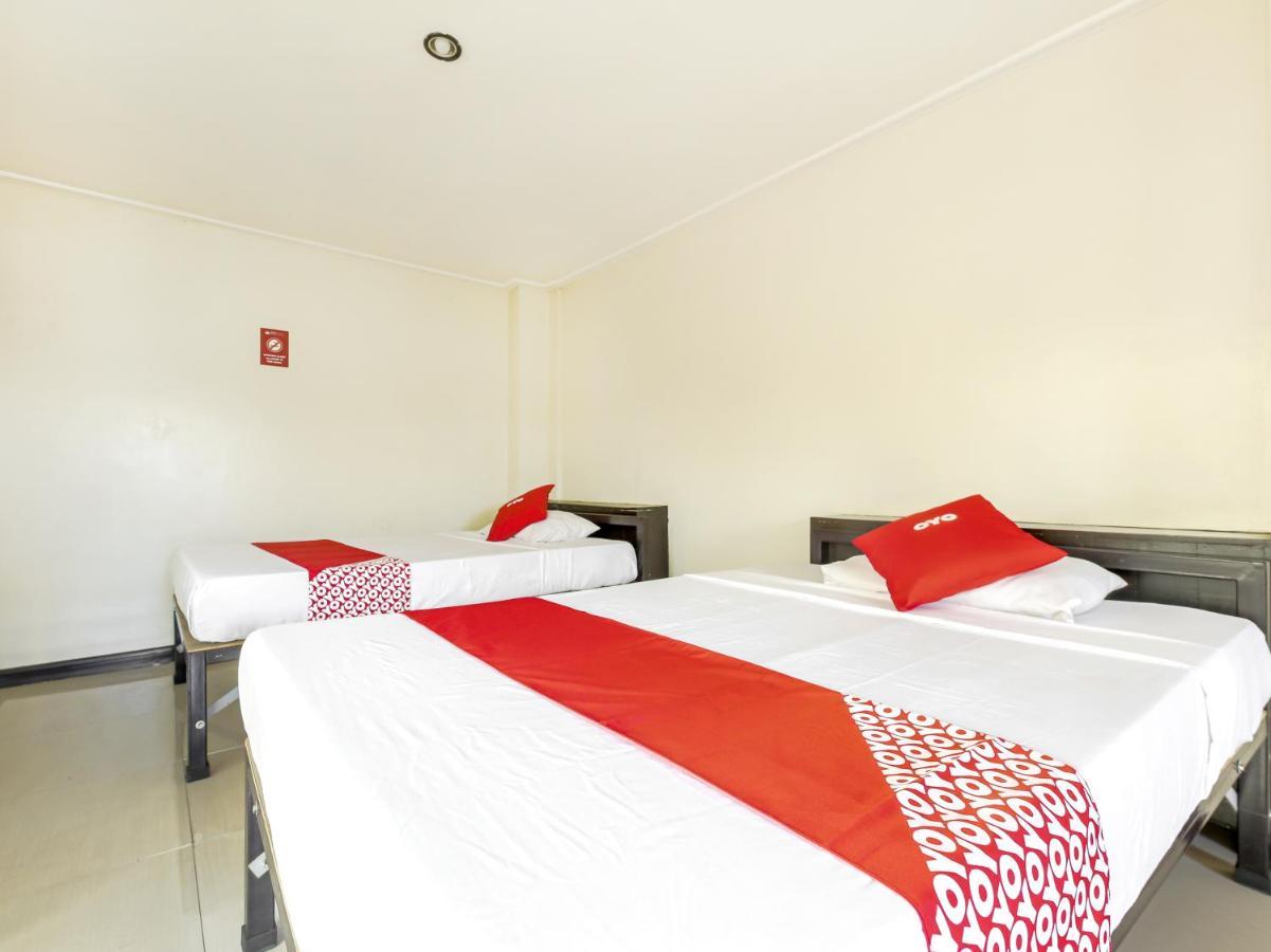 Oyo 842 City Smiles Apartelle San Juan  Εξωτερικό φωτογραφία