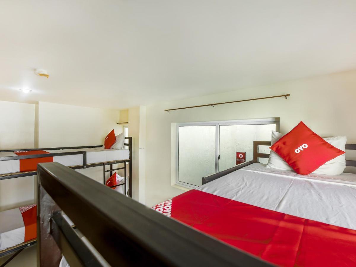 Oyo 842 City Smiles Apartelle San Juan  Εξωτερικό φωτογραφία